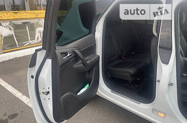Минивэн Opel Meriva 2010 в 