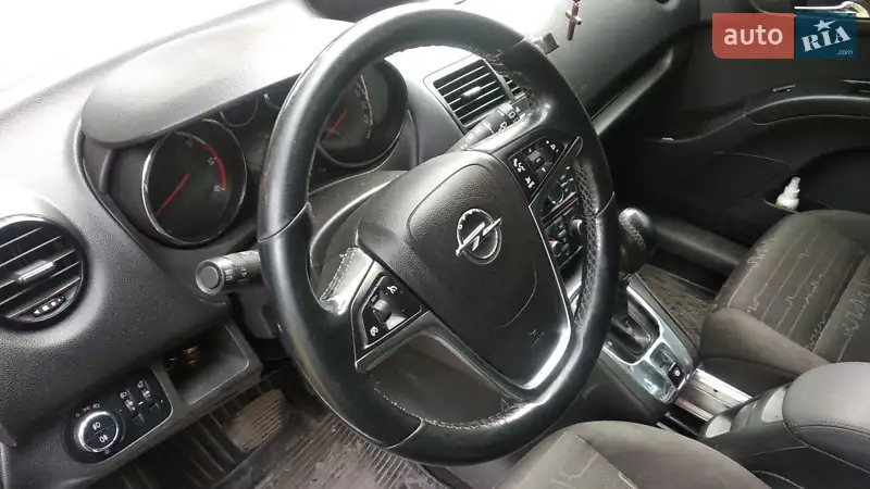 Opel Meriva 2010