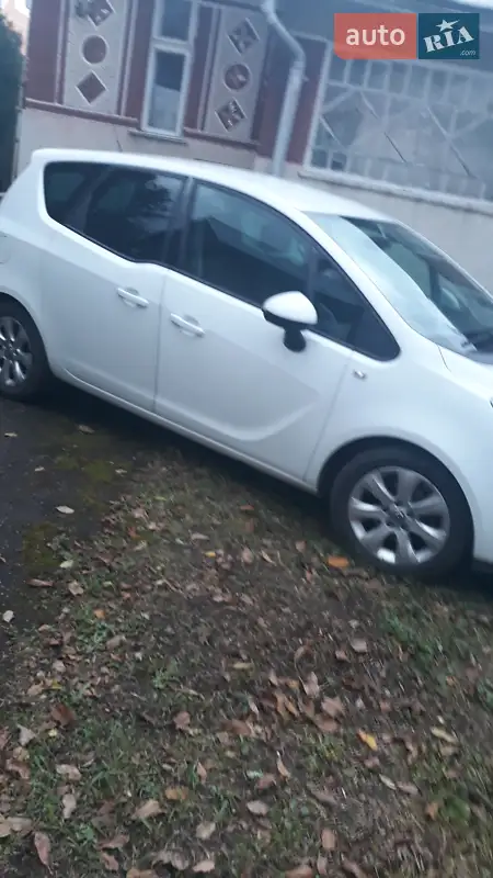 Opel Meriva 2011