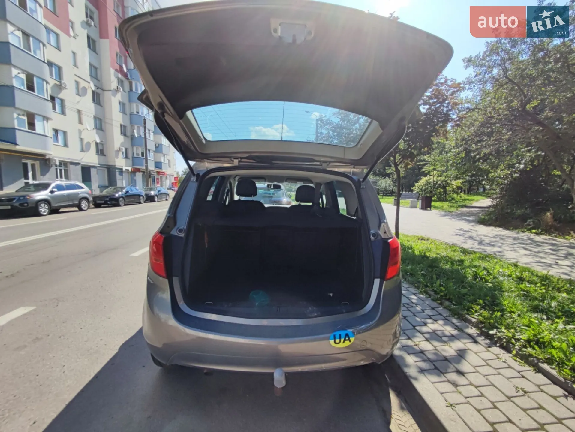 2010 Opel Meriva - мініатюра 11