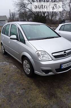 Микровэн Opel Meriva 2006 в Корсуне-Шевченковском