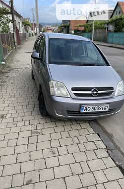 Микровэн Opel Meriva 2005 в Хусте