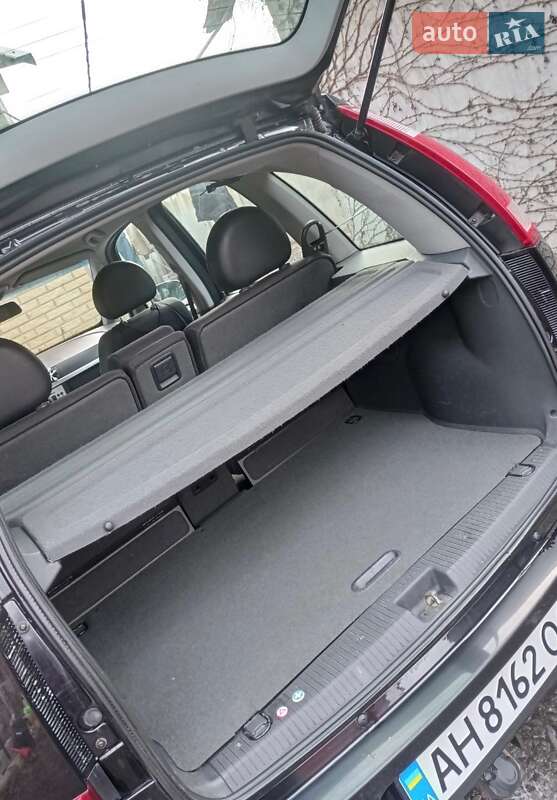 Мікровен Opel Meriva 2004 в Покровську