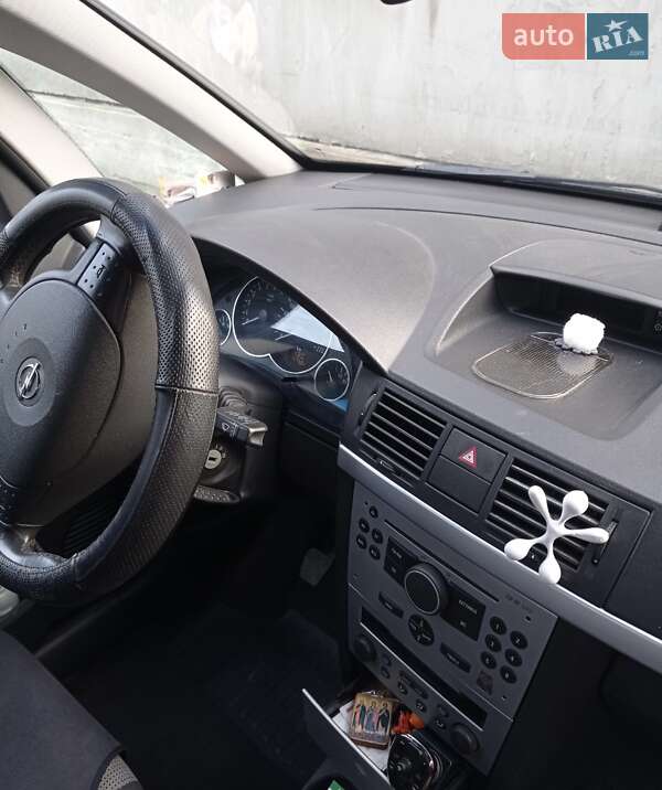 Мікровен Opel Meriva 2004 в Покровську