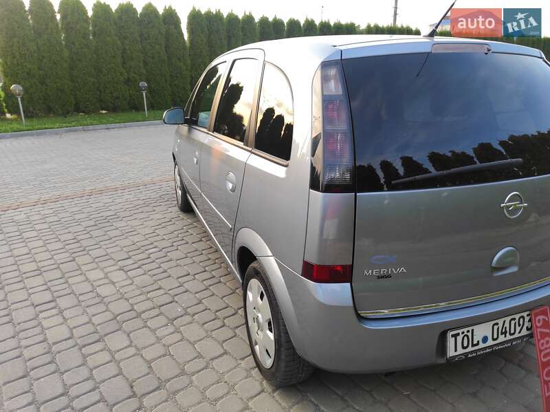 Мікровен Opel Meriva 2010 в Хмельницькому