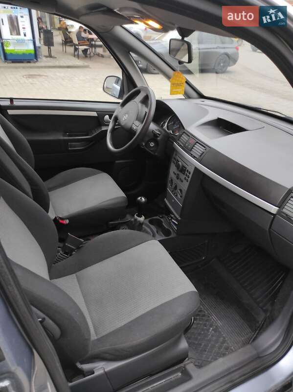 Мікровен Opel Meriva 2005 в Нововолинську