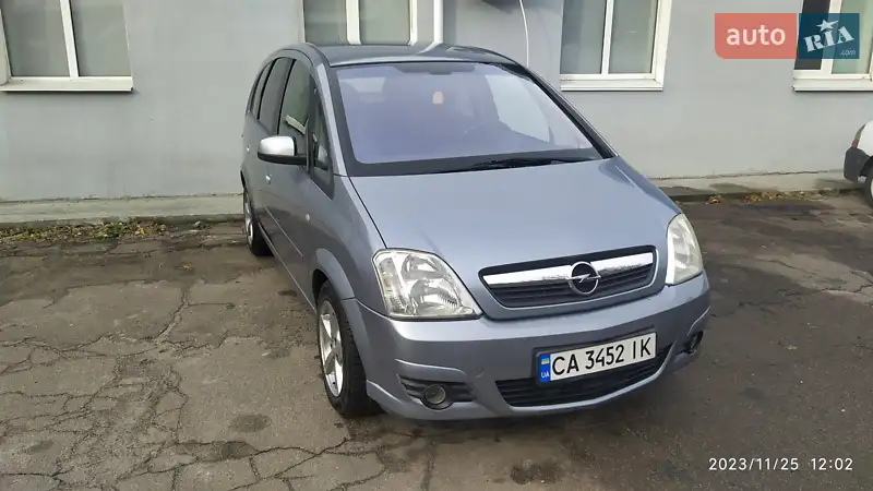 Opel Meriva 2010