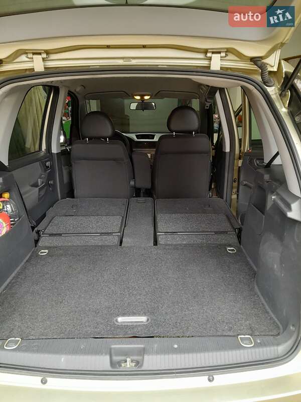 Микровэн Opel Meriva 2006 в Вишневом