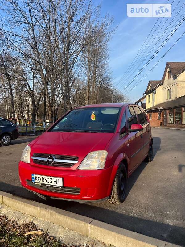 Микровэн Opel Meriva 2004 в Иршаве