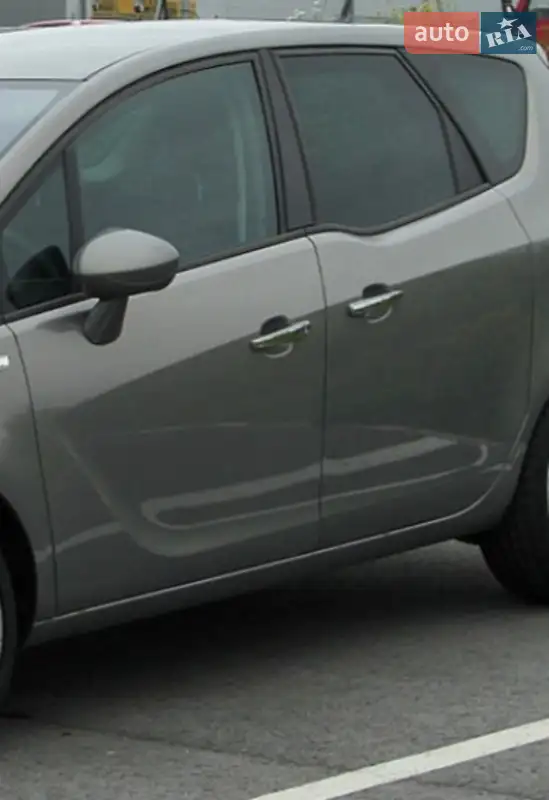 Opel Meriva 2011