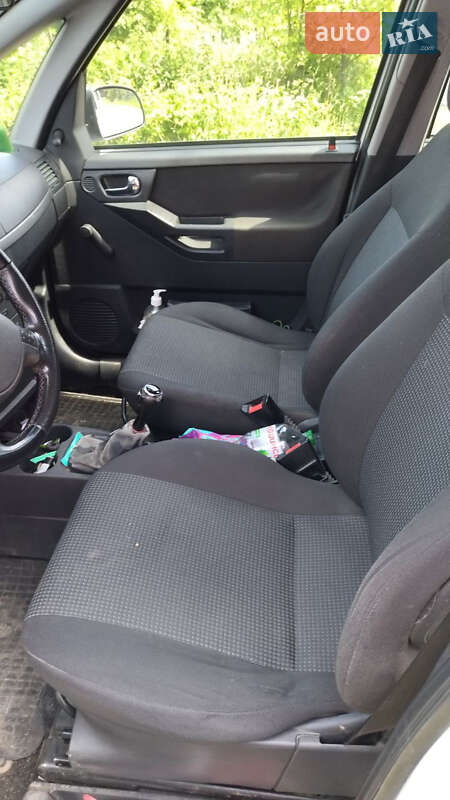 Микровэн Opel Meriva 2006 в Дрогобыче