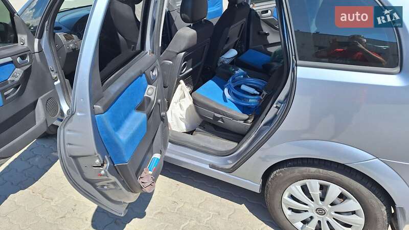 Мікровен Opel Meriva 2004 в Кременчуці