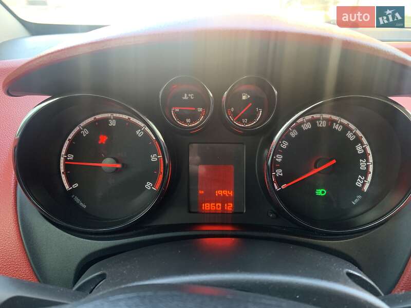 Мікровен Opel Meriva 2011 в Дунаївцях