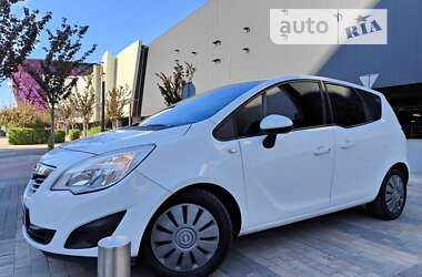 Микровэн Opel Meriva 2010 в Киеве