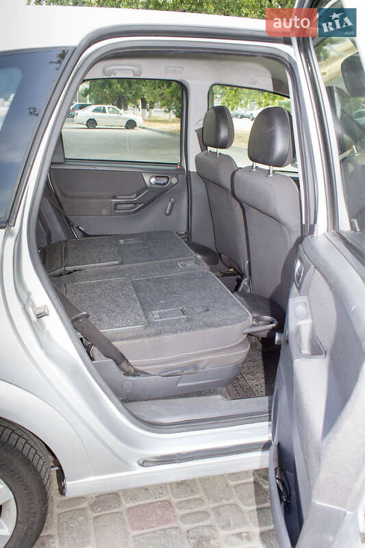 Микровэн Opel Meriva 2006 в Харькове