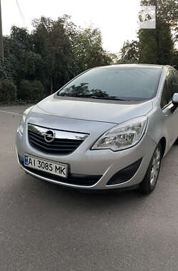 Микровэн Opel Meriva 2011 в Буче