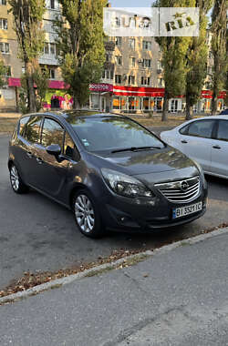 Микровэн Opel Meriva 2010 в Полтаве