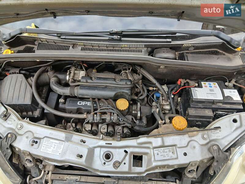 Мікровен Opel Meriva 2004 в Конотопі