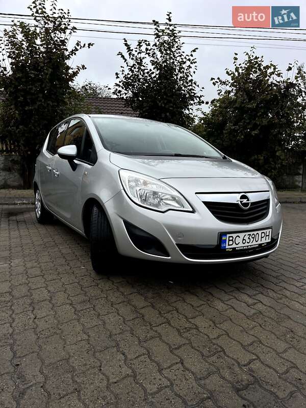 Мікровен Opel Meriva 2013 в Городку