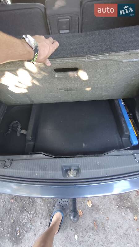 Микровэн Opel Meriva 2010 в Днепре