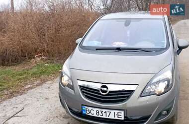 Мікровен Opel Meriva 2011 в Яворові