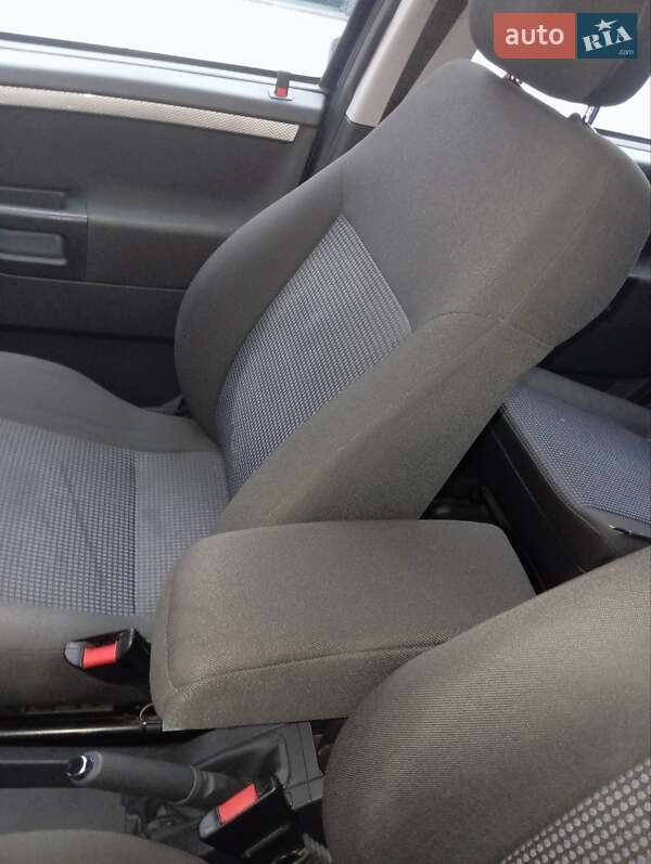 Мікровен Opel Meriva 2008 в Рівному