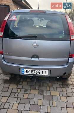 Микровэн Opel Meriva 2004 в 