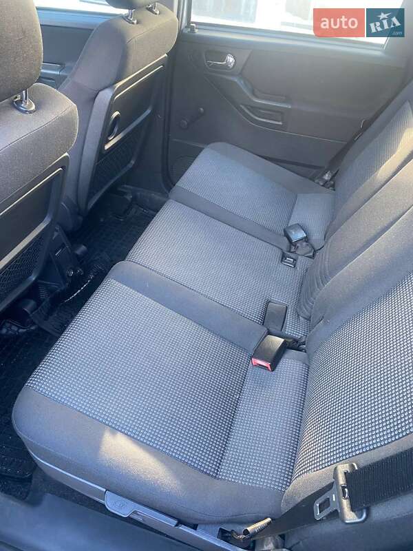 Микровэн Opel Meriva 2006 в Тернополе