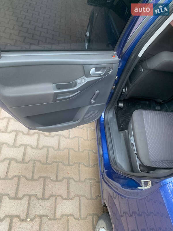 Мікровен Opel Meriva 2006 в Рожнятові