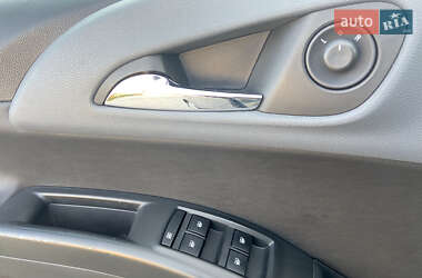 Мікровен Opel Meriva 2014 в 