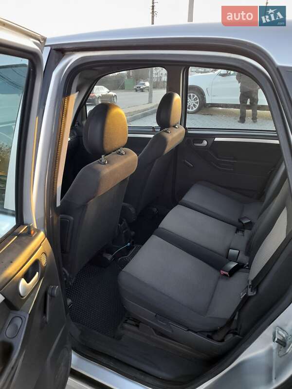 Микровэн Opel Meriva 2003 в Черновцах фото 5 Микровэн Opel Meriva 2003 в Черновцах