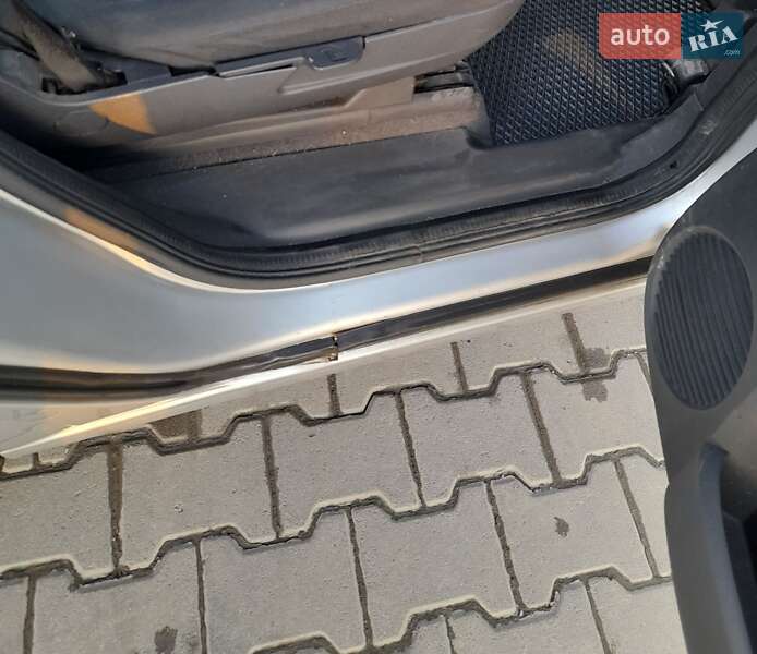 Микровэн Opel Meriva 2003 в Черновцах фото 8 Микровэн Opel Meriva 2003 в Черновцах