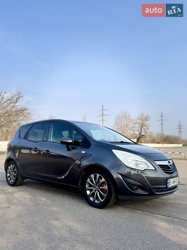 Мікровен Opel Meriva 2010 в Кременчуці