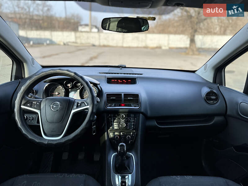Мікровен Opel Meriva 2010 в Кременчуці