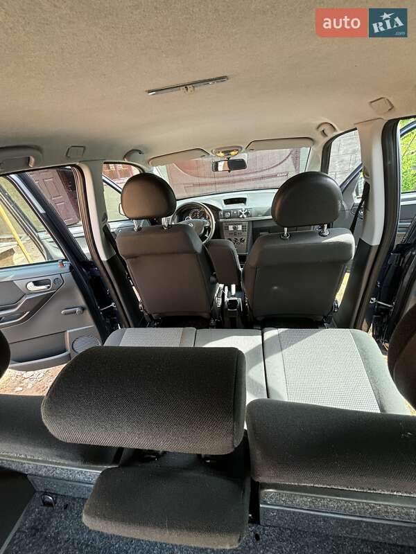 Микровэн Opel Meriva 2008 в Черняхове