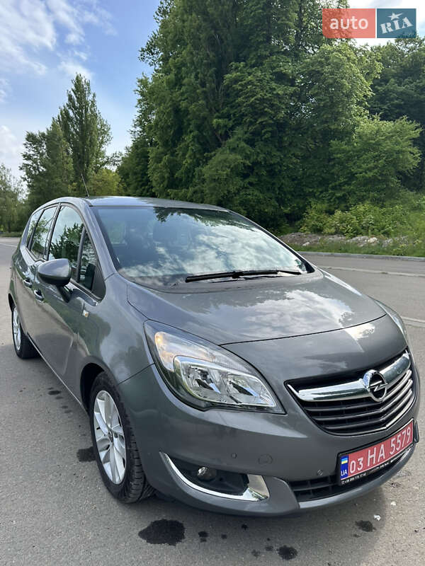 Мікровен Opel Meriva 2015 в Бурштині