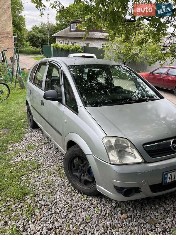 Opel Meriva 2010