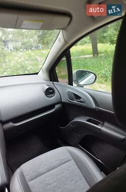 Микровэн Opel Meriva 2011 в 