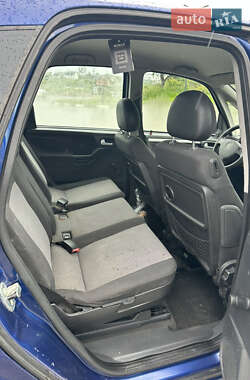 Микровэн Opel Meriva 2004 в 
