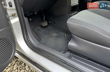 Мікровен Opel Meriva 2009 в 
