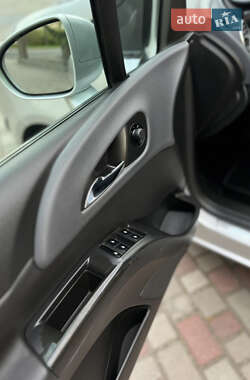 Микровэн Opel Meriva 2012 в 