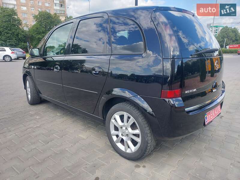Микровэн Opel Meriva 2010 в Луцке