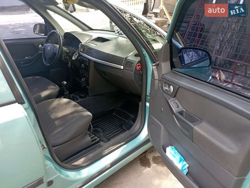 Микровэн Opel Meriva 2005 в Павлограде