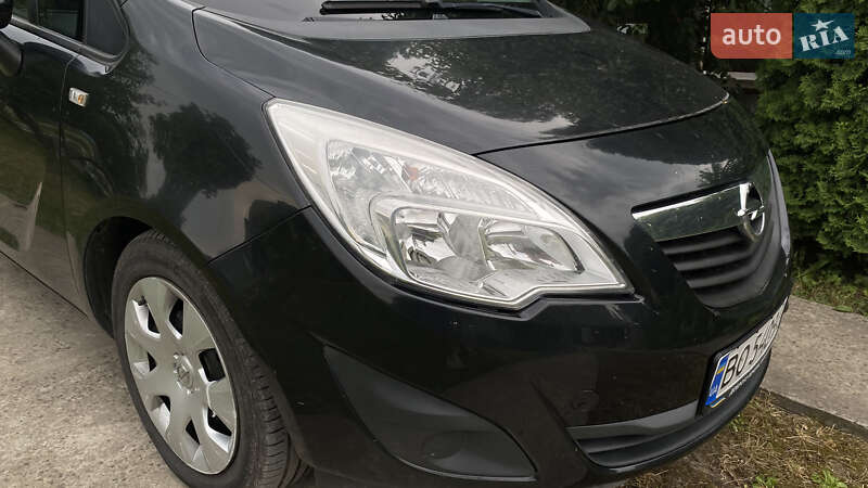 Микровэн Opel Meriva 2012 в Борщеве