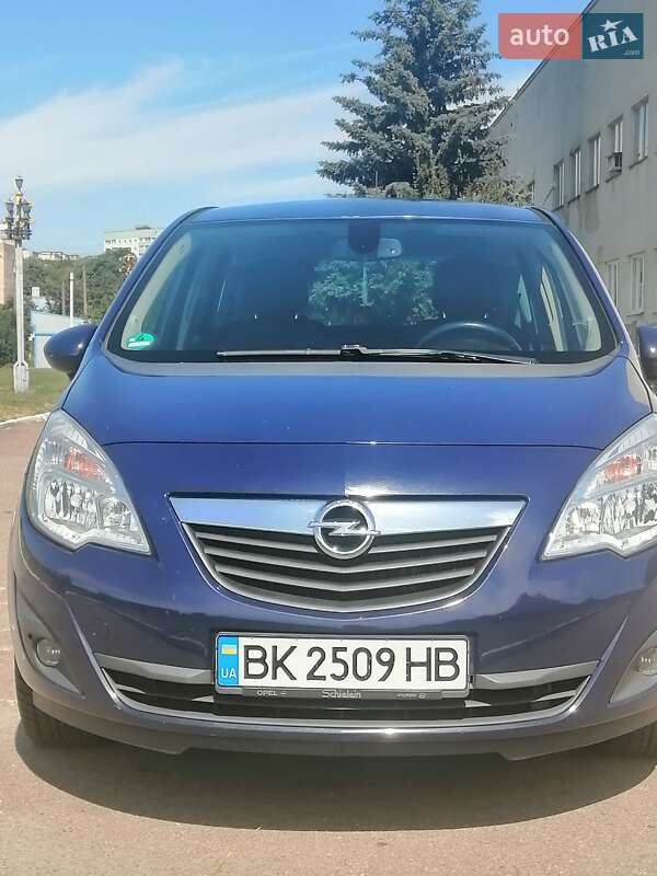 Мікровен Opel Meriva 2011 в Рівному