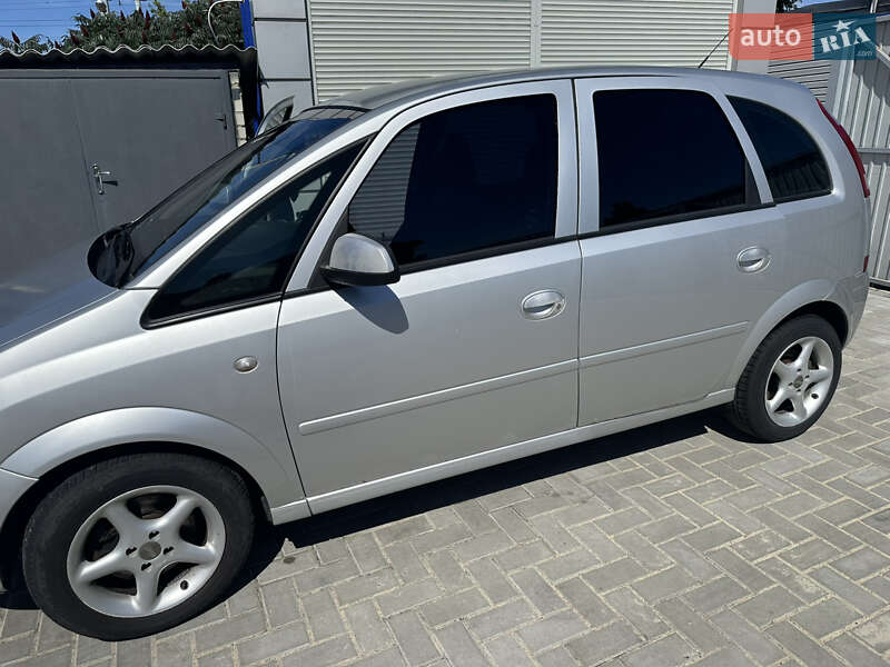 Opel Meriva 2005