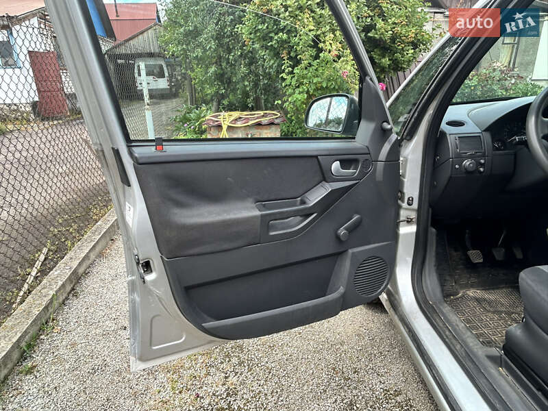 Микровэн Opel Meriva 2003 в Житомире