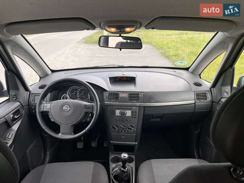 Микровэн Opel Meriva 2009 в Звягеле