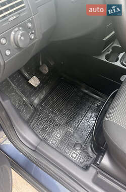 Микровэн Opel Meriva 2009 в 