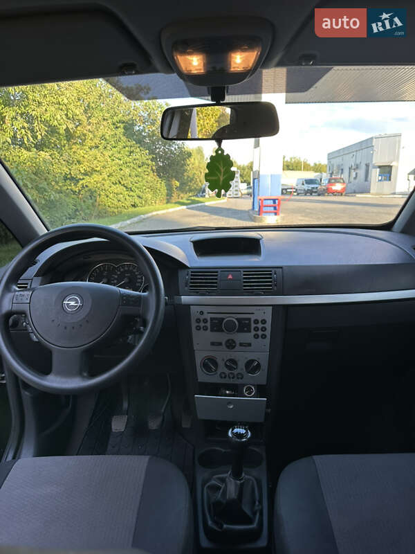 Мікровен Opel Meriva 2005 в Луцьку